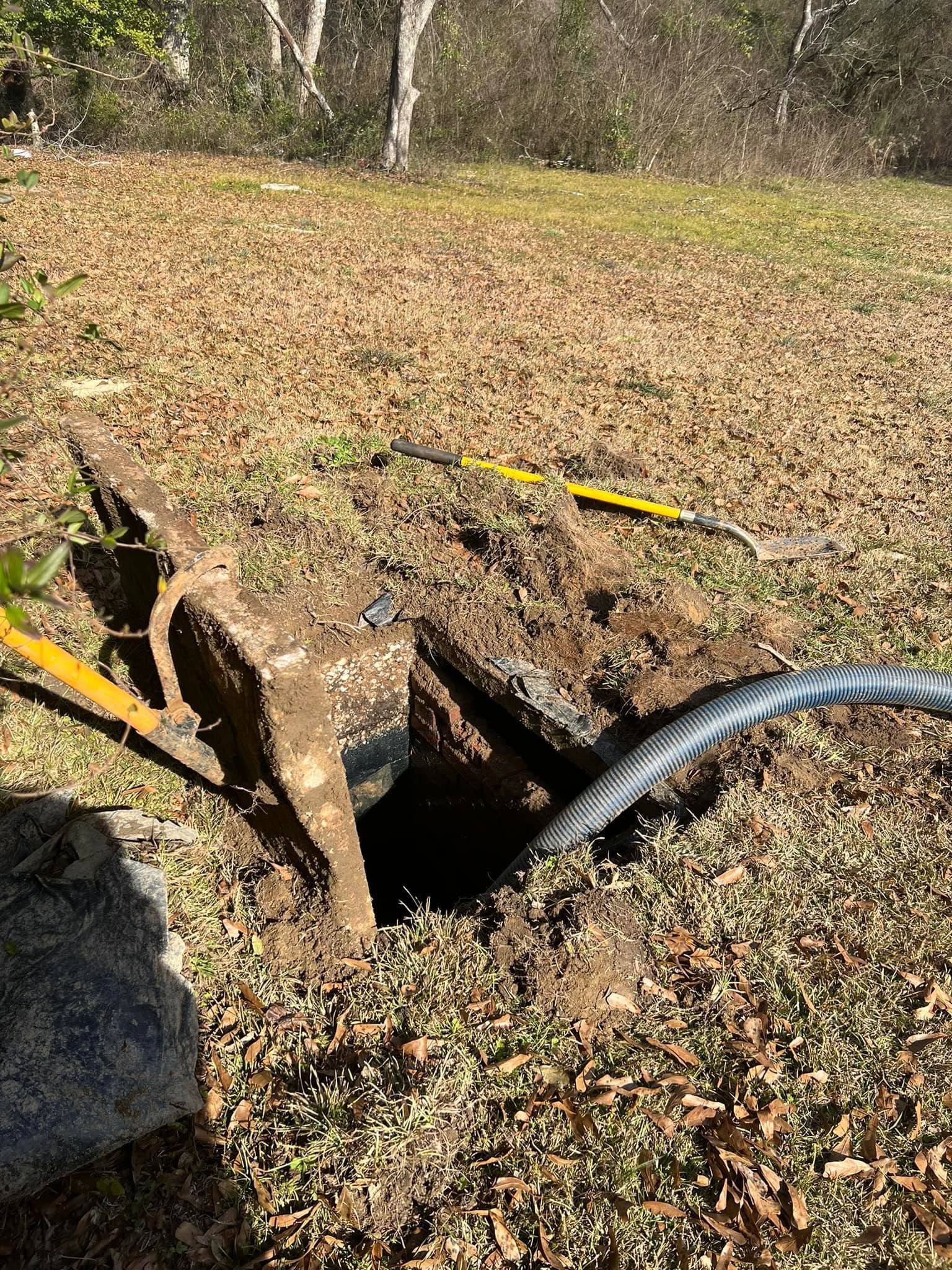Septic tank pumping service in Northeast Georgia